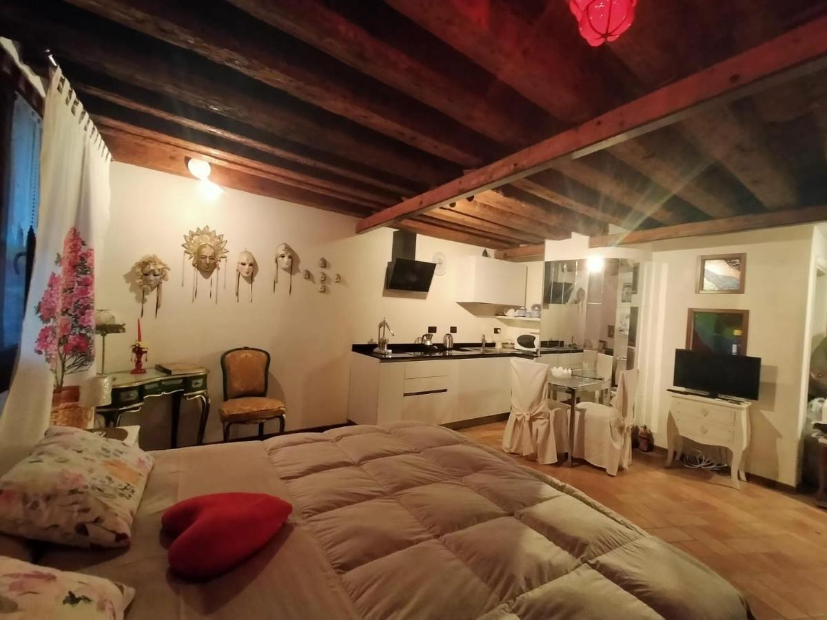 Suite Ai Leoni Венеция Экстерьер фото